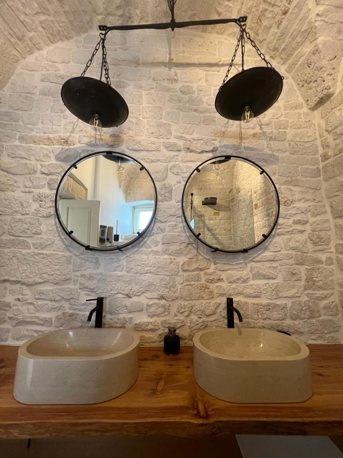 Вилла Trulli Occhi Di Pietra Historical Experience Альберобелло Экстерьер фото