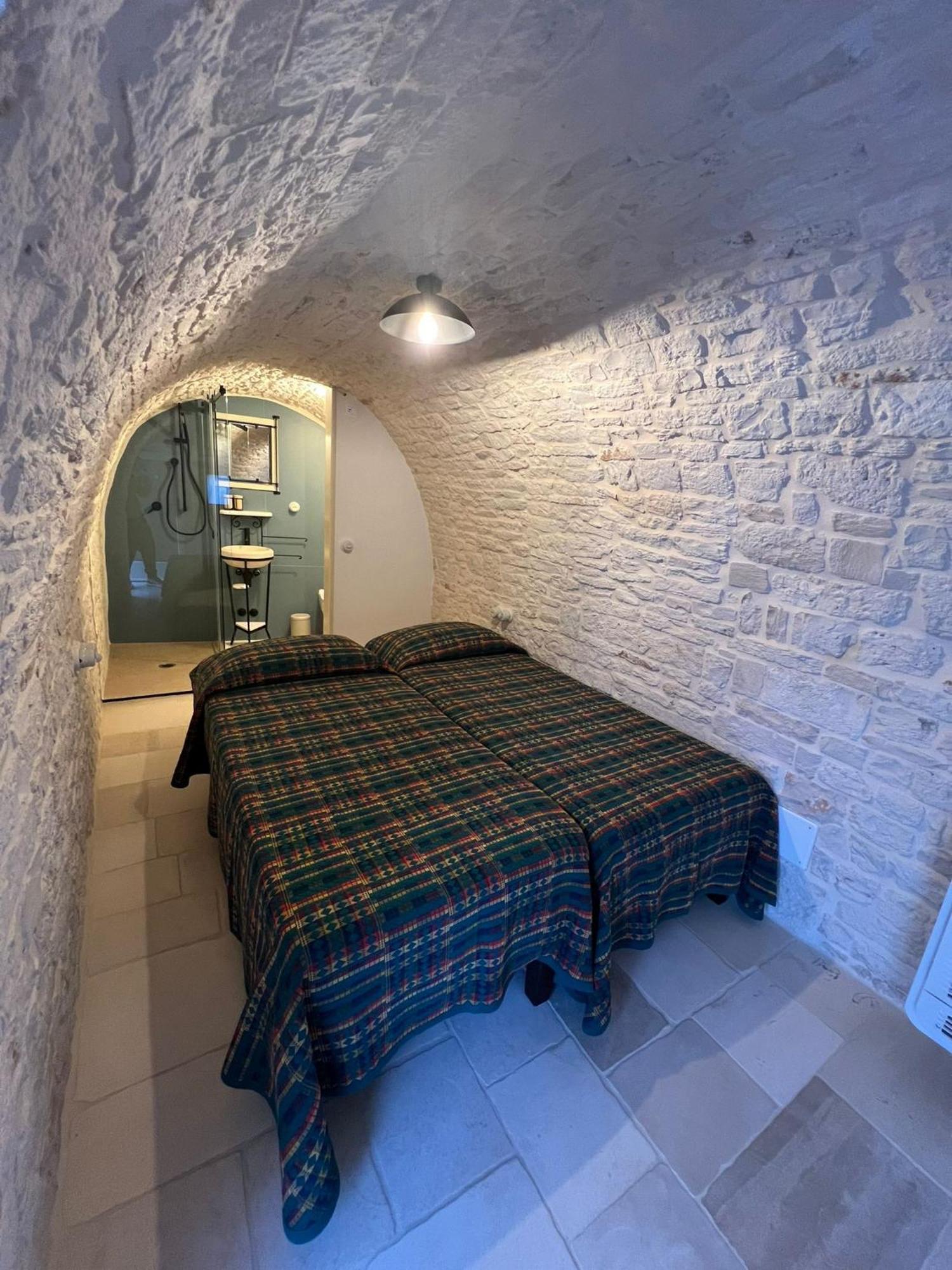 Вилла Trulli Occhi Di Pietra Historical Experience Альберобелло Экстерьер фото