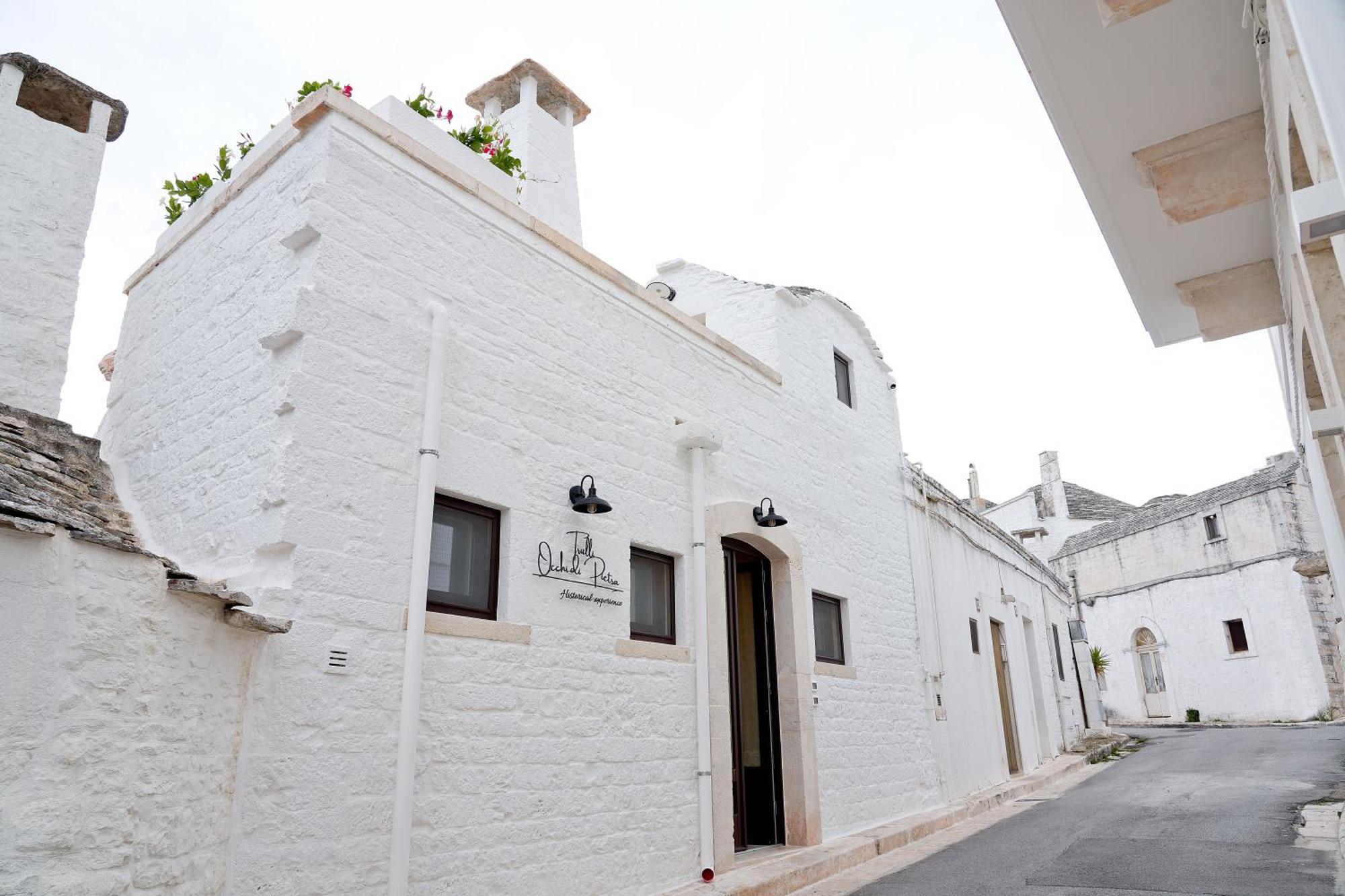 Вилла Trulli Occhi Di Pietra Historical Experience Альберобелло Экстерьер фото